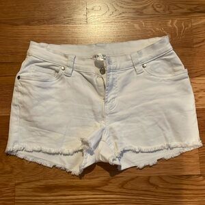 Venus - White shorts - Size 6
